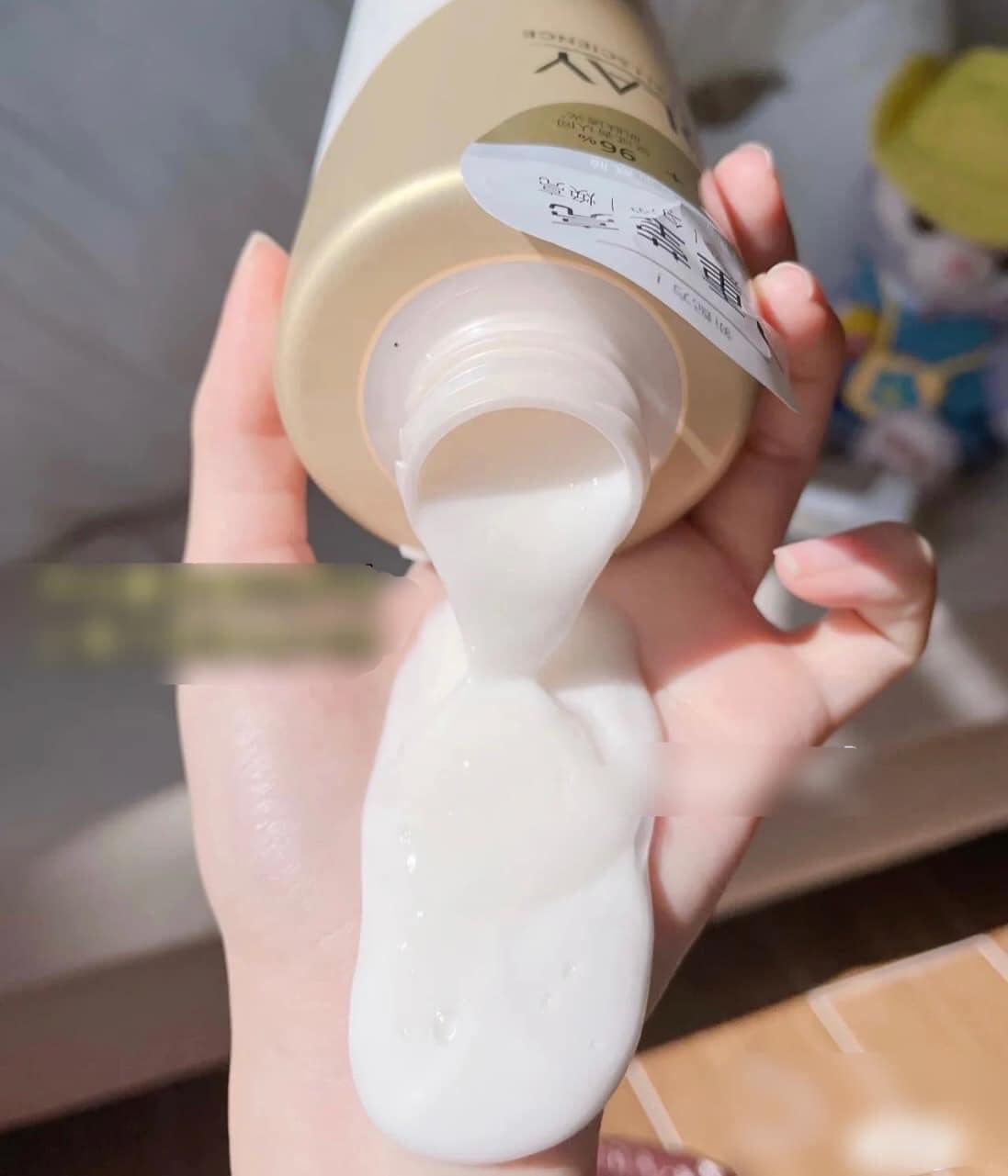 Sữa Tắm Olay Vitamin C B3 Bản Nội Địa Trung