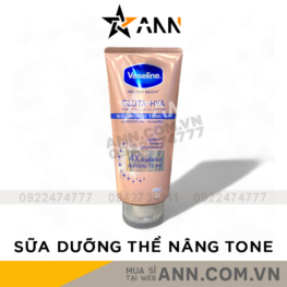 Sữa Dưỡng Thể Vaseline 4X Gluta-Hya Niacinamide Tone Up 300ml (Hàng nhập khẩu có tem phụ) - 8851932439923