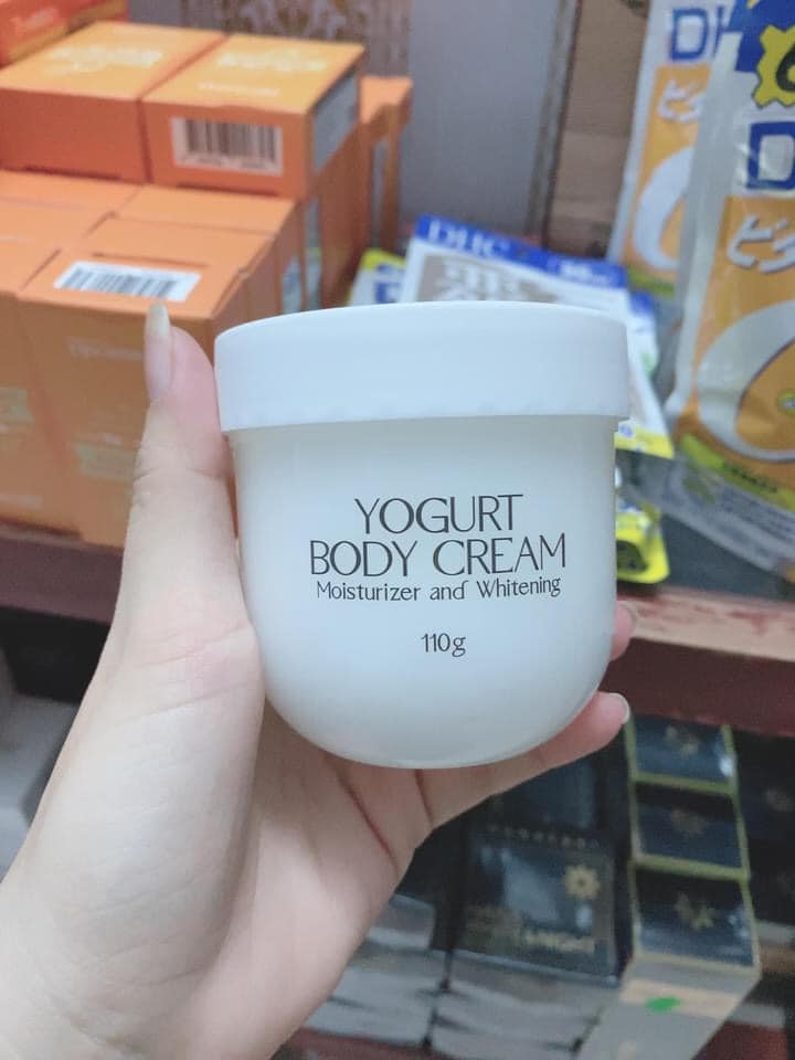 Kem Body Dưỡng Trắng Da Yogurt Body Cream Hanayuki